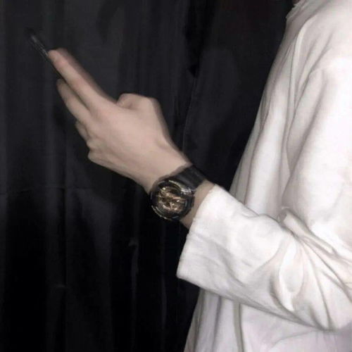 下次见面就不要躲开了那样不像陌生人