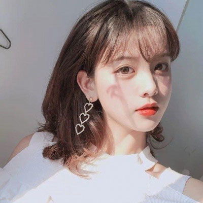 网红头像女高冷侧脸图片,要把心交给自己的眼睛