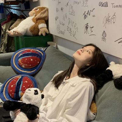 微信有个性女生头像真人