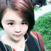 头像女生傻雕大牌