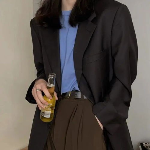 超拽霸气ins风女生头像