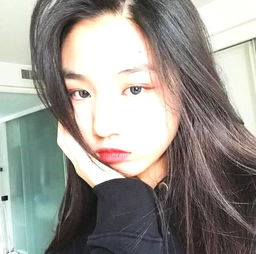 汪峰14岁女儿藏不住,小苹果晒自拍高颜惊呆网友,美的过分