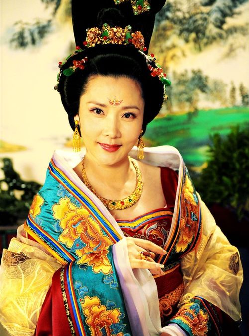 只有她演无人不爱的美女角色,才能做到特别合理