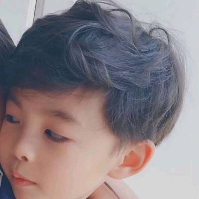情侣头像可爱小孩一对两张真人萌娃情侣头像一男一女