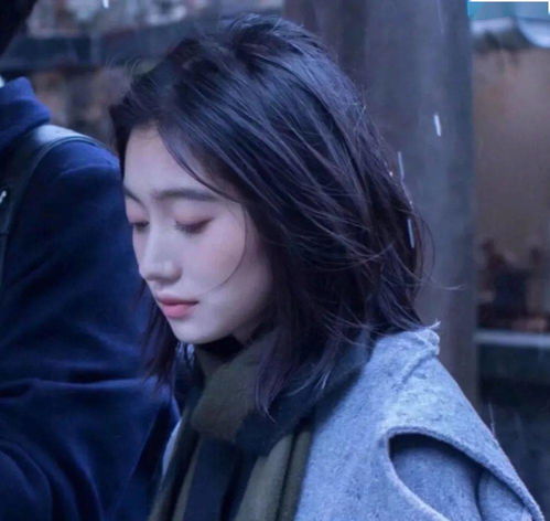 孤独黑暗的头像女生真人陈伟霆
