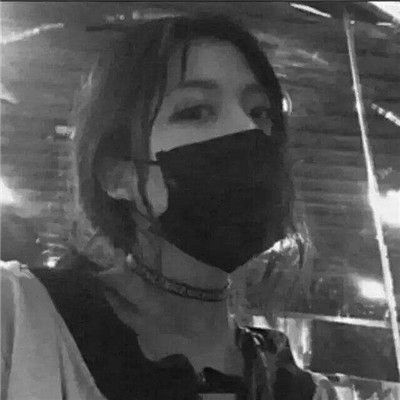 女生戴口罩头像女霸气图片2018越成熟越能看清那不是爱