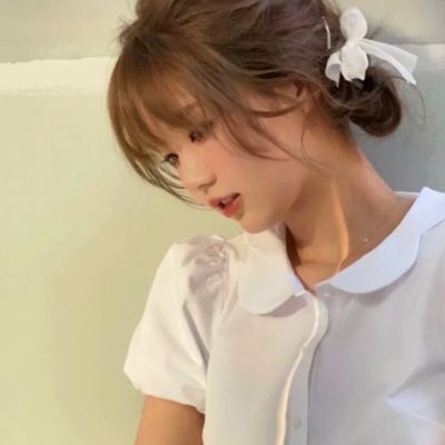 女生头像今天如果还在意体重的话,那可太对不起粽子了