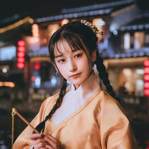 唯美意境古风女生头像自在飞花轻似梦无边丝雨细如愁