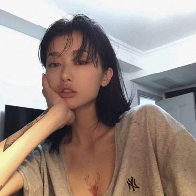 欧美风丧系女头像外国病态失恋女头像
