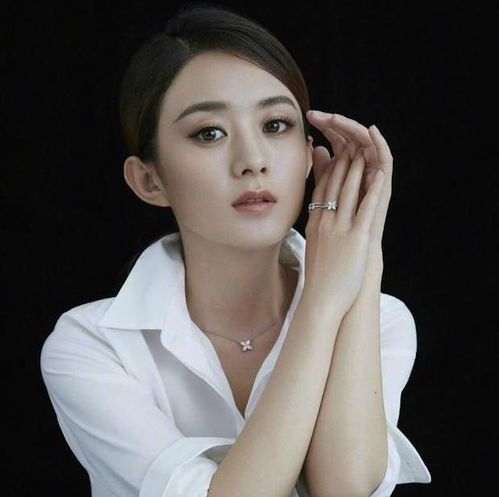 据说她可能成为娱乐圈新晋圆脸代表,不输赵丽颖和宋祖儿