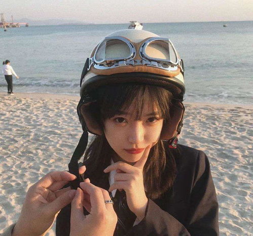 原创半藏森林怼网友恶评,却遭质疑专挑偏激的回复,让人觉得她占理