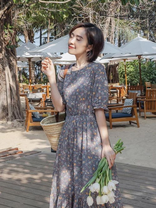 秦海璐的穿衣风格,在落落大方和知性柔美中切换,成熟女人的优雅