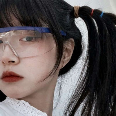 余清欢ins风个性成熟恩典女头.女生头像我要个性网