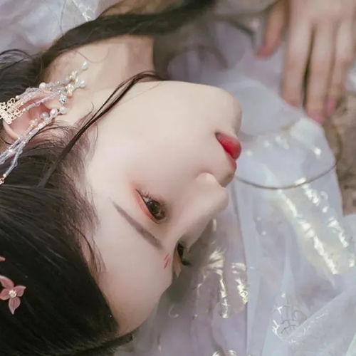 古风真人女生头像从此天光大亮,你是我全部的渴望与幻想