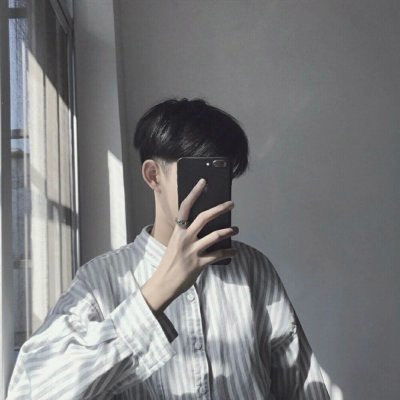 手机控男头帅气遮脸