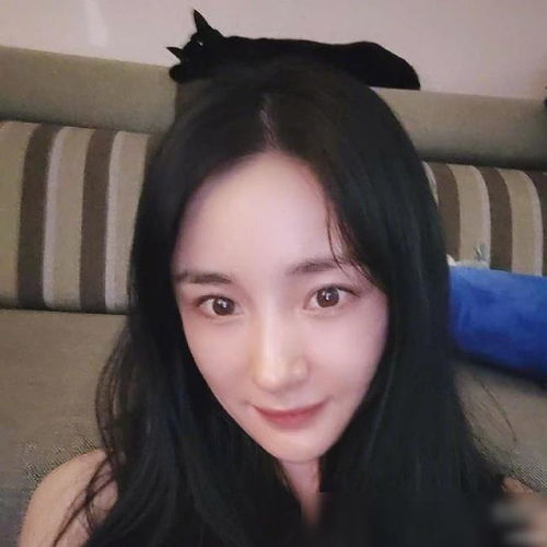 鱼的记忆杨幂忘记前车之鉴,大方留言为邓伦庆28岁生日