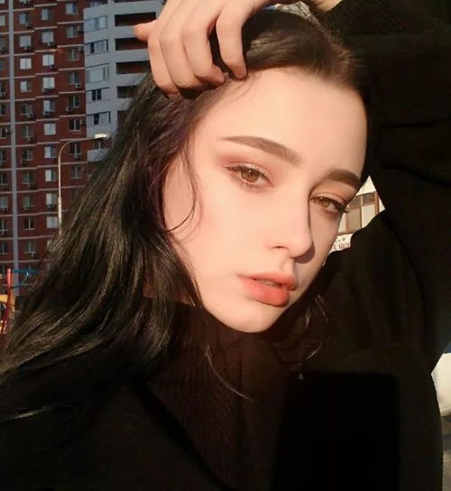 这个来自俄罗斯99年的美妆博主有多美徐若瑄张柏芝都没有她素颜好看