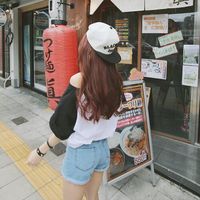 开心背影美女头像从背影都能看出来很开心