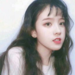 请问这个小姐姐是谁啊