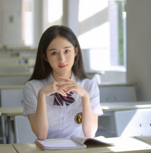 扮嫩还是真少女34岁赵丽颖拍校园风造型,比结婚前还甜美