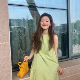 绿色美女头像图片女生