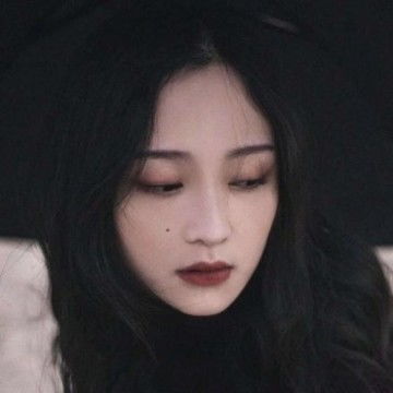 港风长头发女生头像