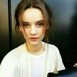 欧美头像女生简约个性图片2018过自己想要过的生活