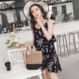 夏天搭配清凉的连衣裙,显白减龄,彰显女性优雅气质