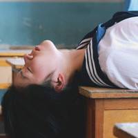 简单女生头像卡通你是我摸不到的光小清新女生头像大全