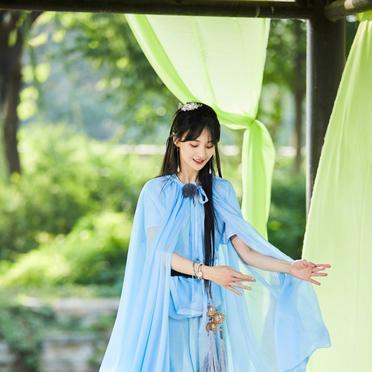郑爽,童真之美是一双双渴望实现梦想与平等的眼睛