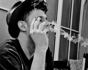 摩羯男对女朋友发脾气的原因