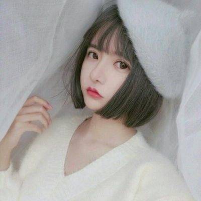 短发美女微信头像图片2020短发微信头像女霸气范