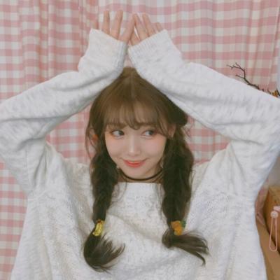 长发唯美女生头像侧脸长发飘飘