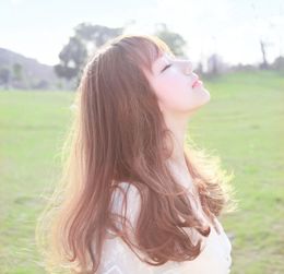 谁又适合十三或十四岁左右qq女生的头像