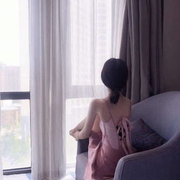 忧郁伤感女生背影头像一个人伤感孤单女生头像