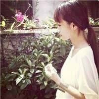 看烟花是个很寂寞的姿势小清新女生头像