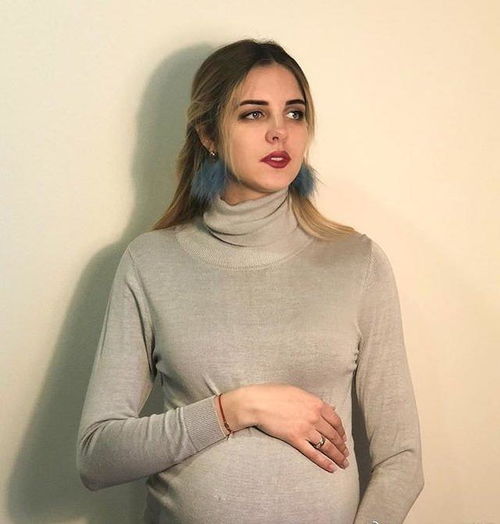 俄罗斯女排,超级大美女怀孕了,孕照都美翻天,可惜无缘奥运会了