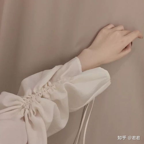 超好看的干净部位女生头像身体部位头像女生黑色御姐头像高冷部位头像女御姐