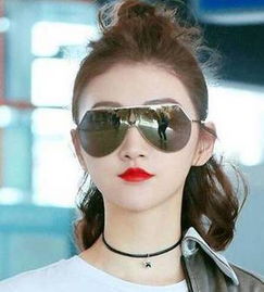 戴墨镜最有型的女星,杨颖迪丽热巴景甜刘亦菲,谁最美丽又俏皮
