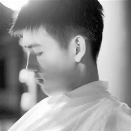 比较个性混搭另类的男女黑白高冷头像图片