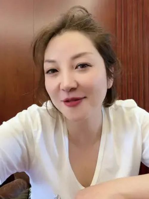 美女卖萌清纯妹子