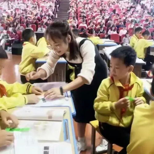 良师益友瑞金这2位美女老师你认识吗