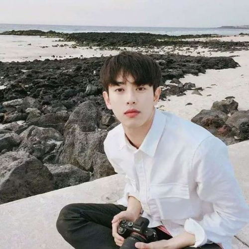 男人真正在乎你,才会有这些表现,占一条都是真爱