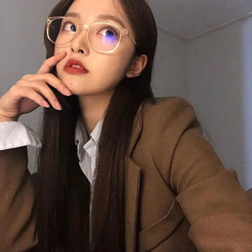 头像女生头像,霸气女生头像背影侧面白0701期