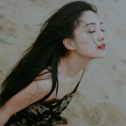 晚安心语优美的语句能伤害你的人,也都同时拥有治愈你的能力