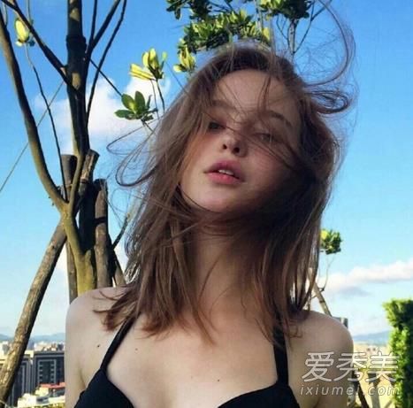 什么洗发水对干燥和狂躁的头发有好处什么洗发水对干性头发有好处