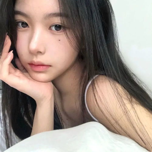 头像又纯又欲的女生头像