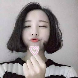 求这张图片的情侣图,求