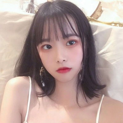 念七三人女生精致优雅闺蜜可单微信头像我要个性网