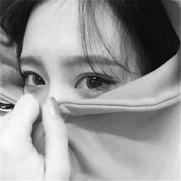 女生头像黑白伤感女头